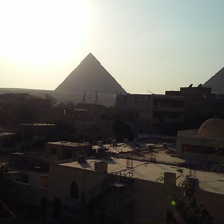 Maged Pyramids View Inn Kafret el-Gabal Eksteriør billede